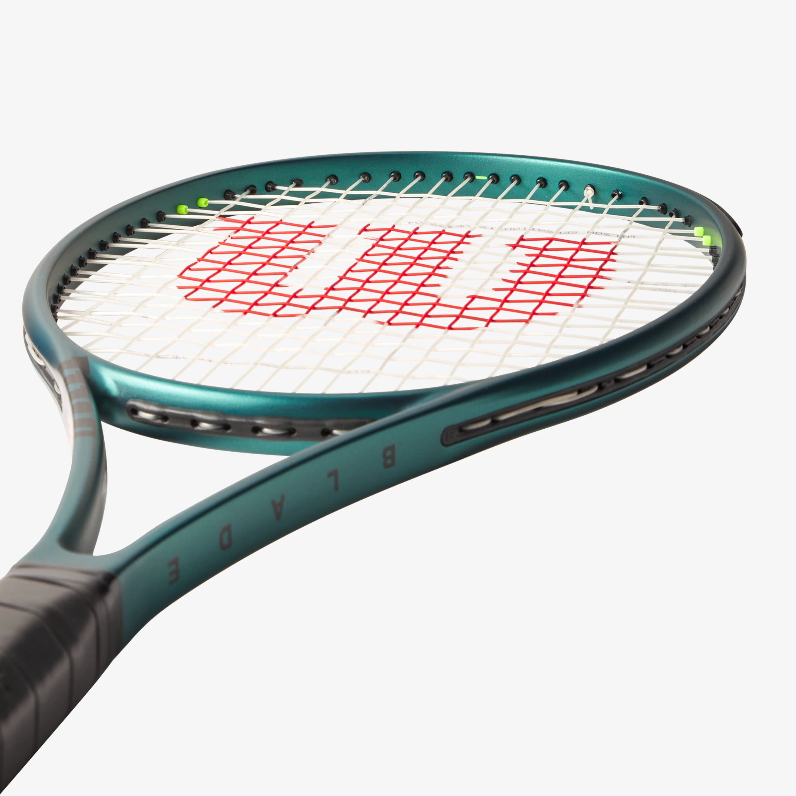 2024 Wilson BLADE 98 16x19 V9 Tennis Racket – Pro Racket Sports